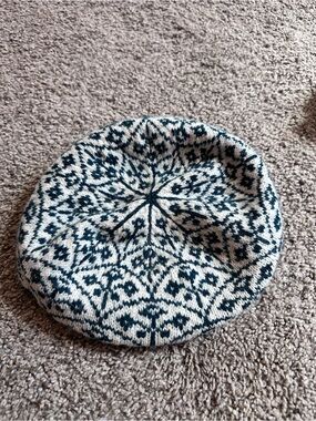 Hunter Green and Cream Knit Beret with Nordic Pattern - Handmade